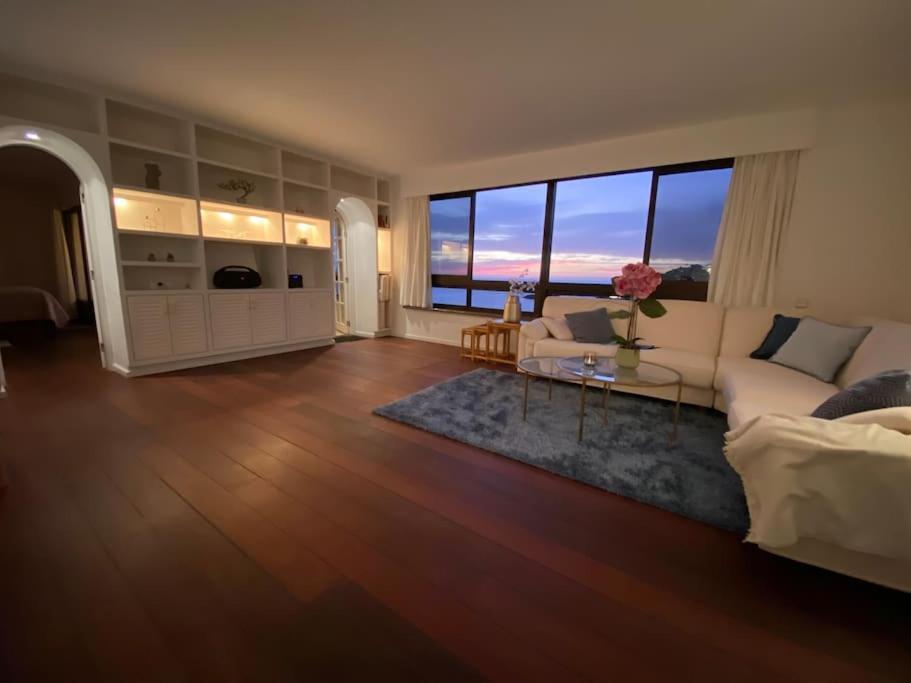 100 M2 Penthouse On The Beach. Patalavaca Ngoại thất bức ảnh